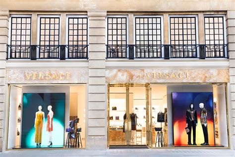 versace vacancies london